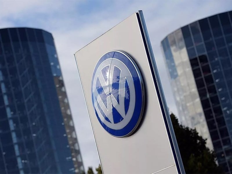 Volkswagen внедряет автопилот с ограничениями 1 Volkswagen внедряет автопилот с ограничениями