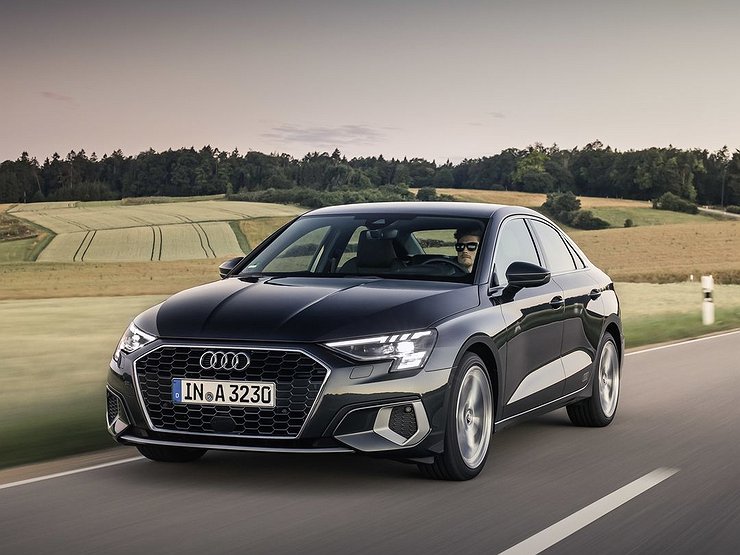 В России стартовали продажи самого дешевого Audi A3