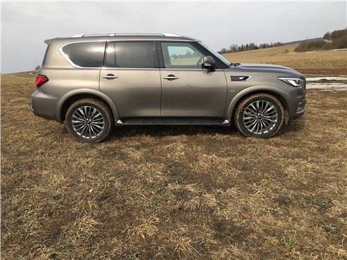 Infiniti QX80: роскошные танки!