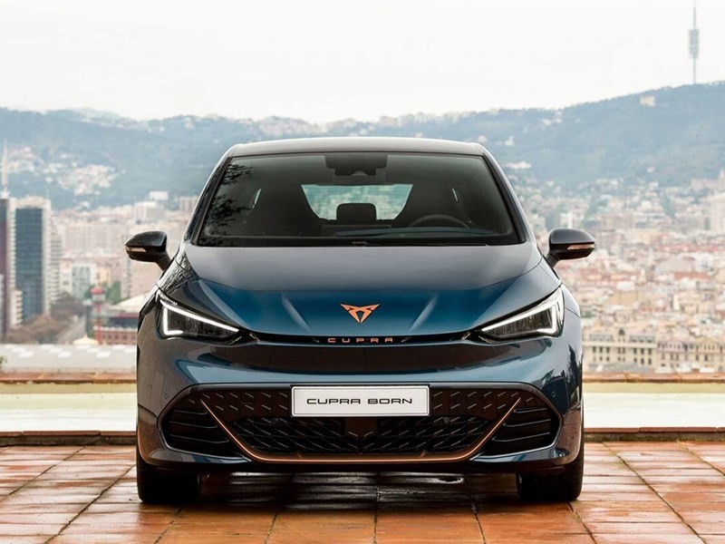 SEAT представил свой первый электромобиль 1 SEAT представил свой первый электромобиль