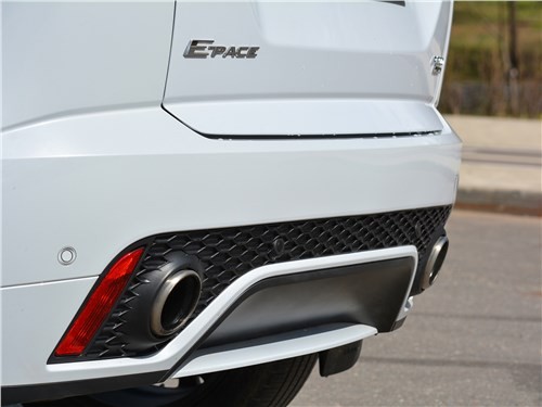 Jaguar E-Pace - почему про него забывают?