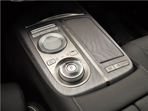Genesis G80 - идем по собственному пути?