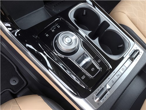 Kia Carnival - идеал сухопутного шаттла 8 Kia Carnival - идеал сухопутного шаттла