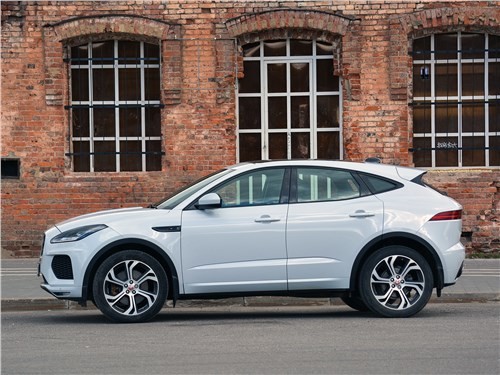 Jaguar E-Pace - почему про него забывают?