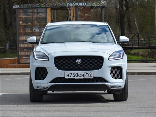 Jaguar E-Pace - почему про него забывают?