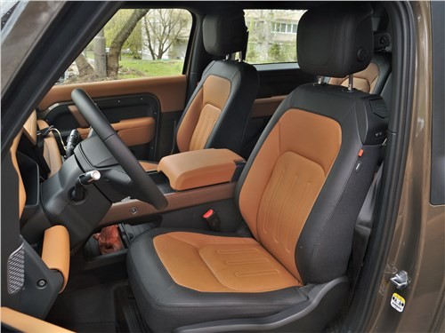 Тест-драйв Land Rover Defender 90 (поколение III) - &laquo;Защитник вольности и прав&raquo;