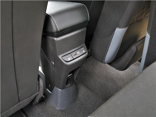 Тест-драйв Lada Largus Cross - хватит ли новшеств для успеха?