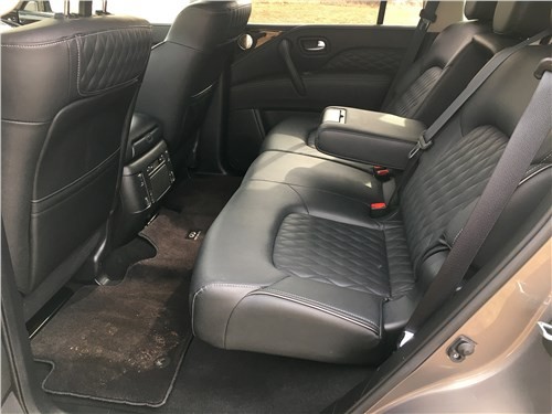 Infiniti QX80: роскошные танки!