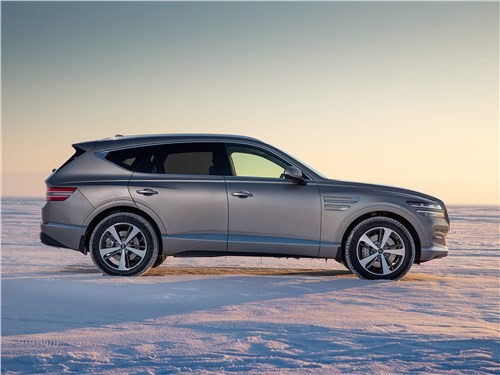 Genesis GV80 - удалось ли покорить немецкую тройку?