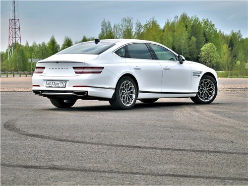 Genesis G80 - идем по собственному пути?