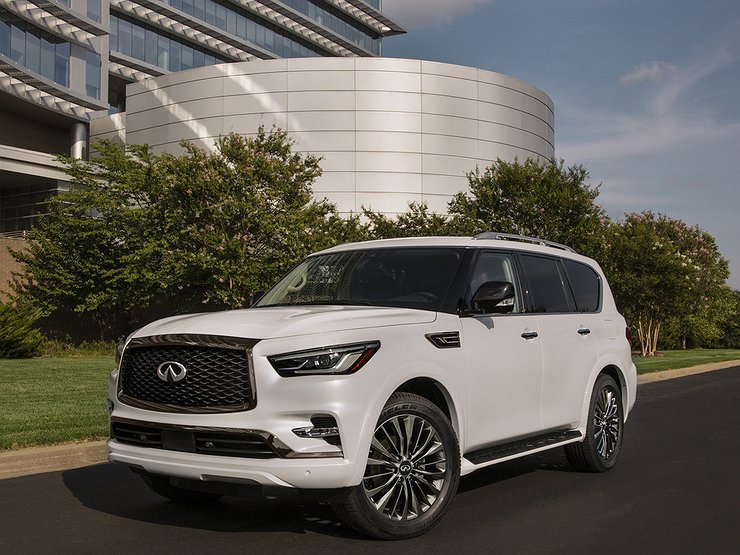 В России начались продажи обновленного Infiniti QX80