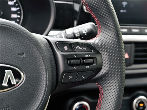 Тест-драйв Kia Picanto – Единственный выживший в классе 16 Тест-драйв Kia Picanto – Единственный выживший в классе