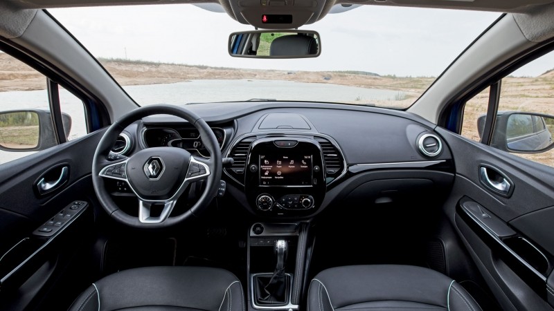 Вспоминаем о реинкарнации с кроссоверами Renault Duster и Kaptur