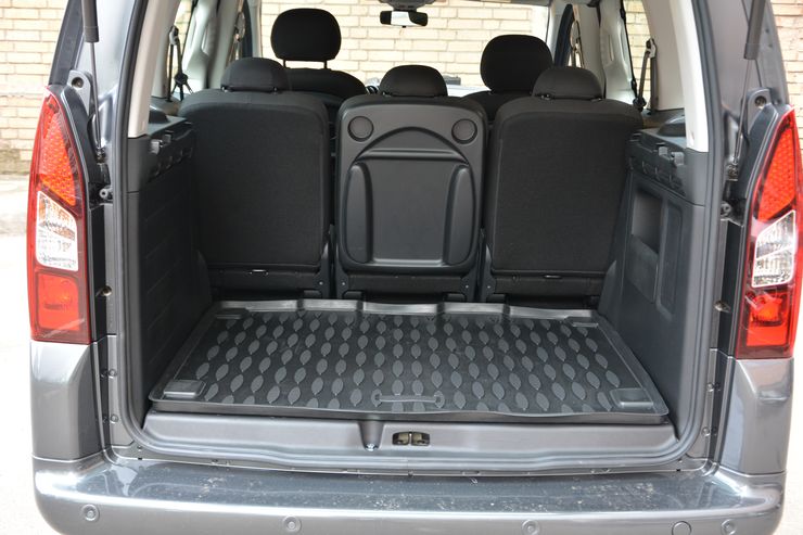 Тест-драйв Citroёn Berlingo Multispace: &laquo;умный&raquo; компактвэн для семьи