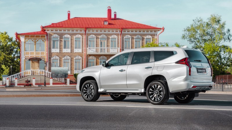 Примеряем статус флагмана обновлённому Mitsubishi Pajero Sport 3 Примеряем статус флагмана обновлённому Mitsubishi Pajero Sport