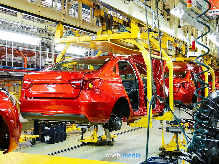АВТОВАЗ нашел хитрый способ справиться с дефицитом комплектующих
