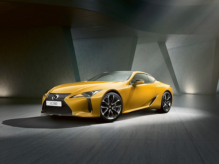 Чем может похвастать Lexus LFA за 15-летнюю историю