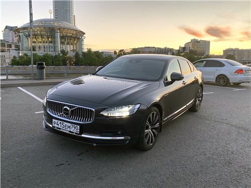 Volvo S90 - как правильно распорядиться наследием