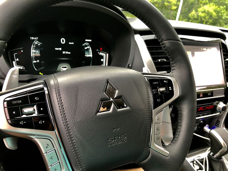 7 знаковых улучшений новейшего Mitsubishi Pajero Sport для России 3 7 знаковых улучшений новейшего Mitsubishi Pajero Sport для России