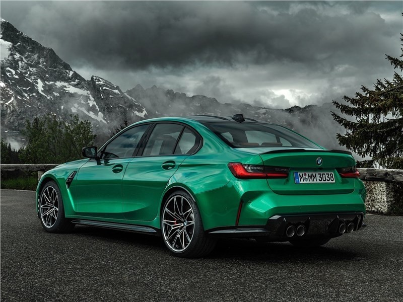BMW M3 прокачали в ателье Manhart