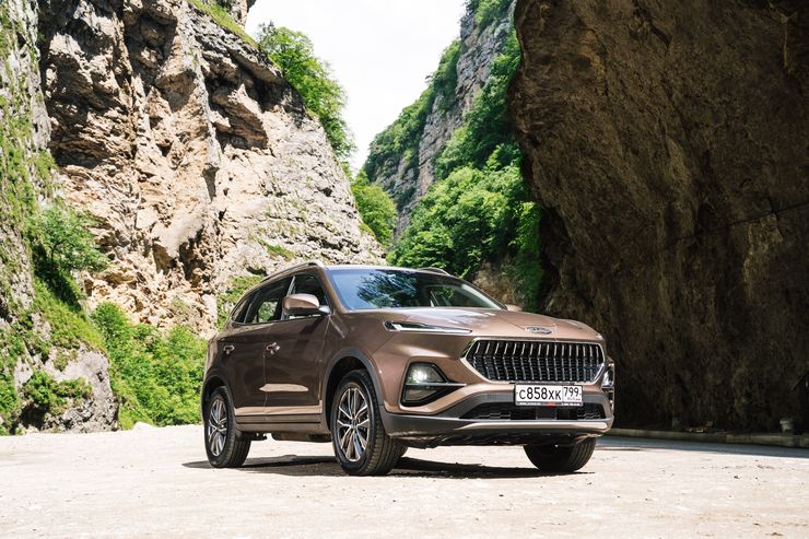 Maserati по-китайски: первый тест-драйв нового кроссовера JAC S7 2 Maserati по-китайски: первый тест-драйв нового кроссовера JAC S7