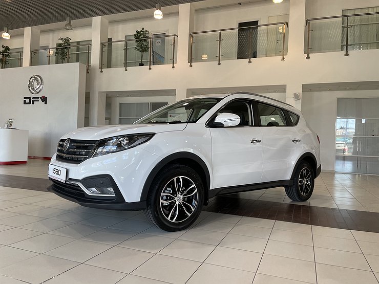 DFM 580 не оставляет надежд стать конкурентом Geely Atlas 1 DFM 580 не оставляет надежд стать конкурентом Geely Atlas