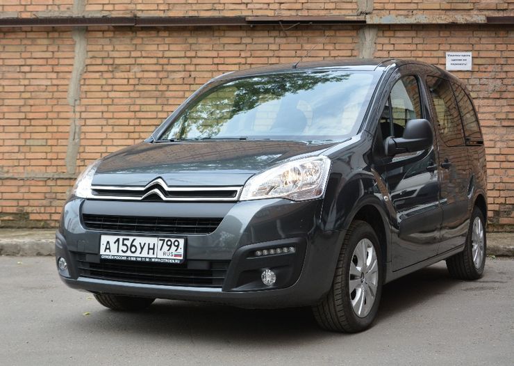 Тест-драйв Citroёn Berlingo Multispace: &laquo;умный&raquo; компактвэн для семьи