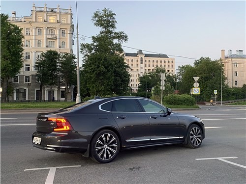 Volvo S90 - как правильно распорядиться наследием