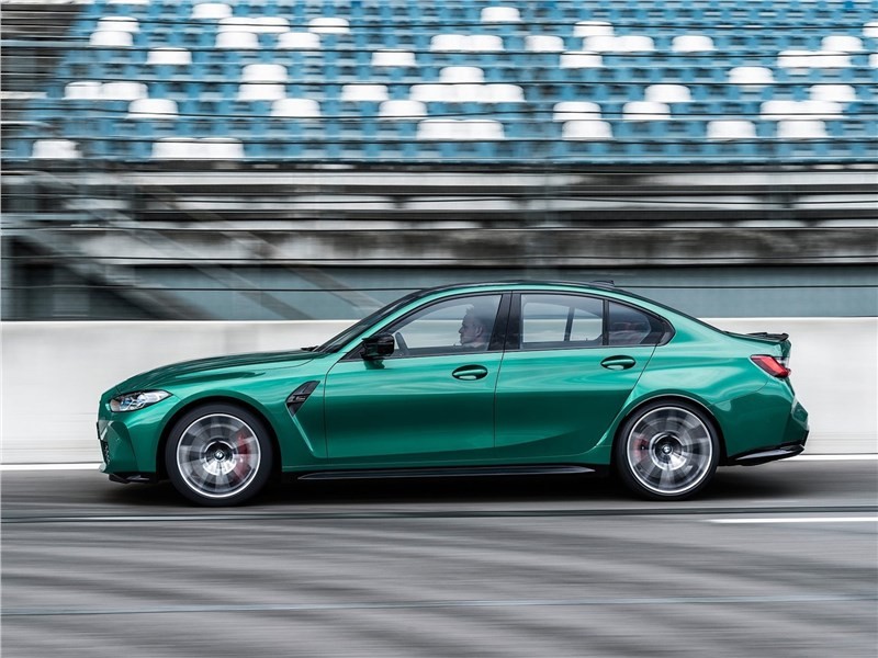 BMW вывела заряженную M3 на Нюрбургринг 1 BMW вывела заряженную M3 на Нюрбургринг