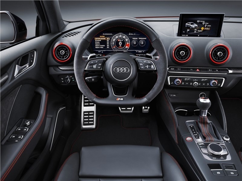 В Audi рассказали о модели RS3 1 В Audi рассказали о модели RS3