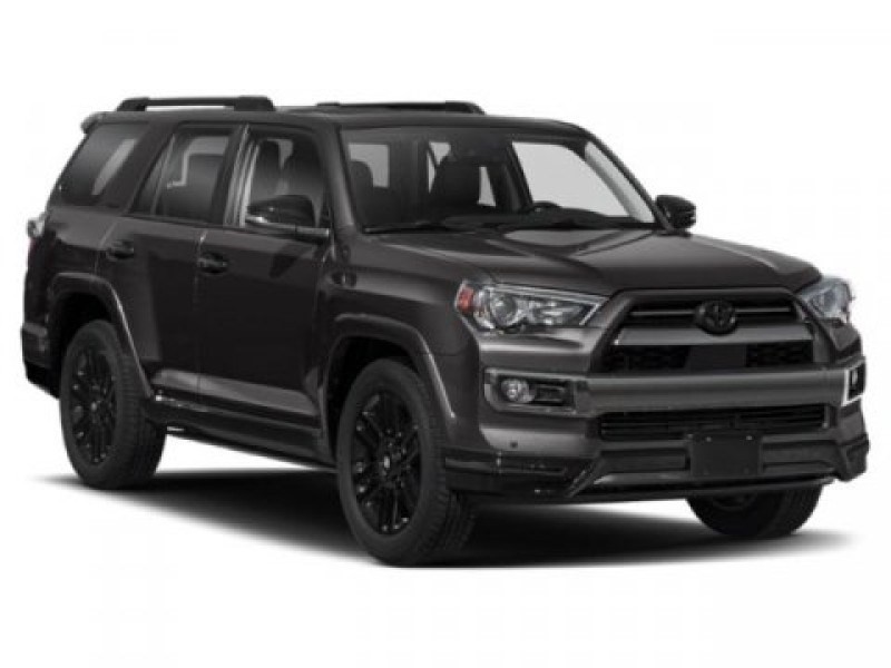 Toyota модернизировала кроссовер 4Runner