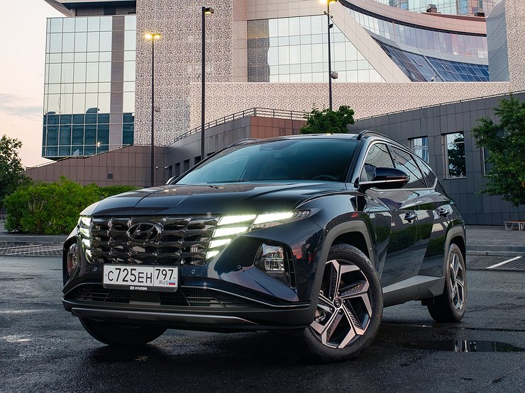 Привет из будущего: видео тест-драйв новейшего кроссовера Hyundai Tucson