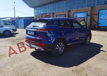 Новые кроссоверы Geely Atlas Pro &laquo;застукали&raquo; до официального старта продаж