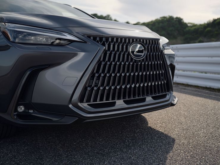 Все, что вы хотели знать о Lexus NX нового поколения