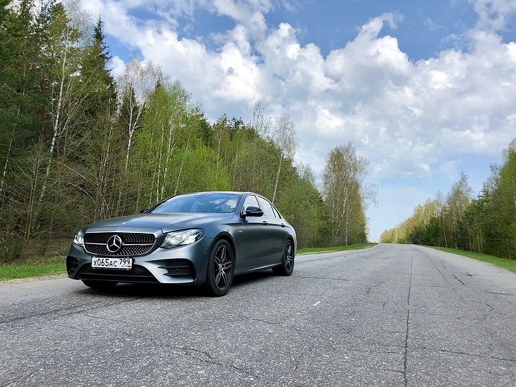Mercedes-Benz избавляется от десятков дилерских центров
