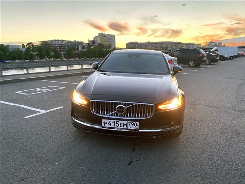 Volvo S90 - как правильно распорядиться наследием