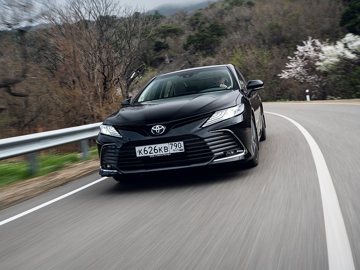 Россияне изменили Toyota Camry с Kia K5