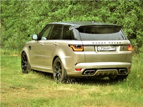 Range Rover Sport SVR: роскошно, быстро и дорого