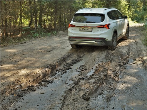 Hyundai Santa Fe - ваша семья будет ездить только на нем
