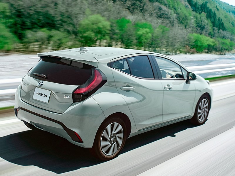 Представлена новая Toyota Aqua