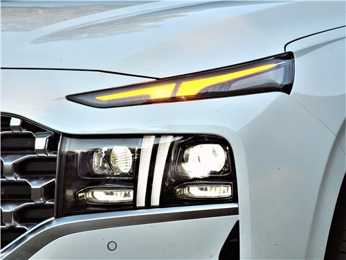Hyundai Santa Fe - ваша семья будет ездить только на нем