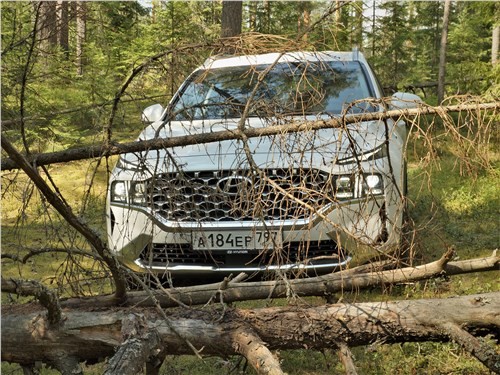 Hyundai Santa Fe - ваша семья будет ездить только на нем