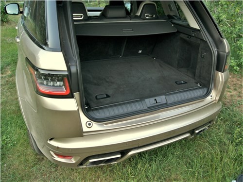 Range Rover Sport SVR: роскошно, быстро и дорого