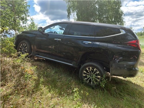Mitsubishi Pajero Sport - не замечаем обновления