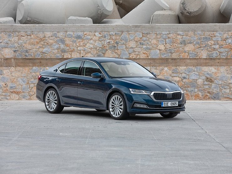 Skoda отзывает в России несколько десятков лифтбэков Oсtavia и Superb