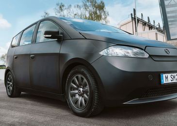 Умерший SAAB планирует выпускать замшелый электромобиль Sion