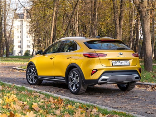 Тест-драйв KIA XCeed (поколение I) - KIA XCeed провоцирует на неожиданную откровенность