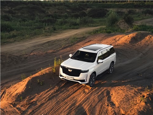 Новый Cadillac Escalade - мы попробовали его одними из первых! 15 Новый Cadillac Escalade - мы попробовали его одними из первых!