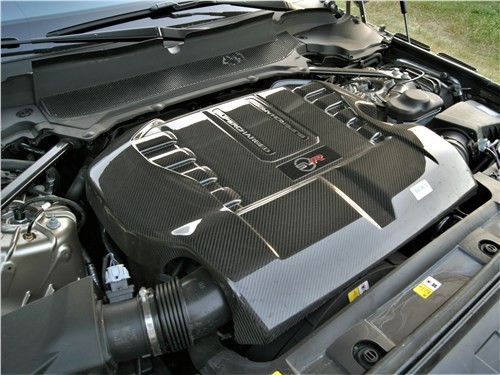 Range Rover Sport SVR: роскошно, быстро и дорого
