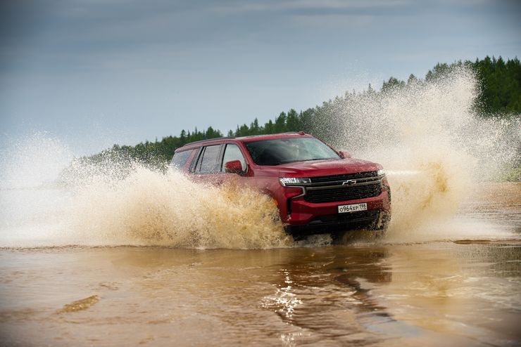 Много не бывает: первый тест-драйв нового Chevrolet Tahoe